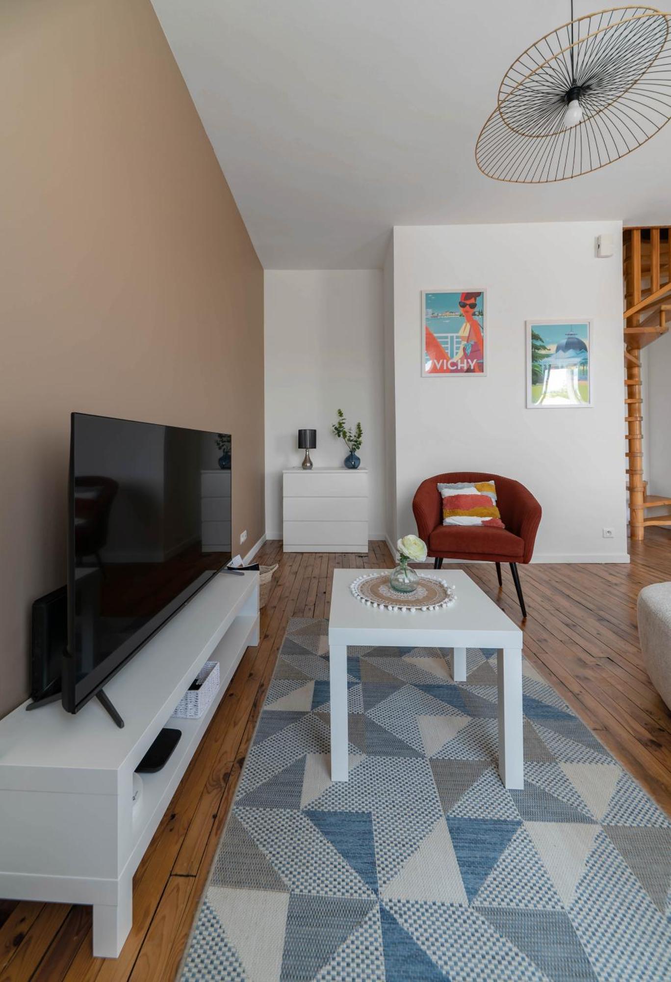 Le Grenet - Appartement Design En Duplex Vichy Exterior photo